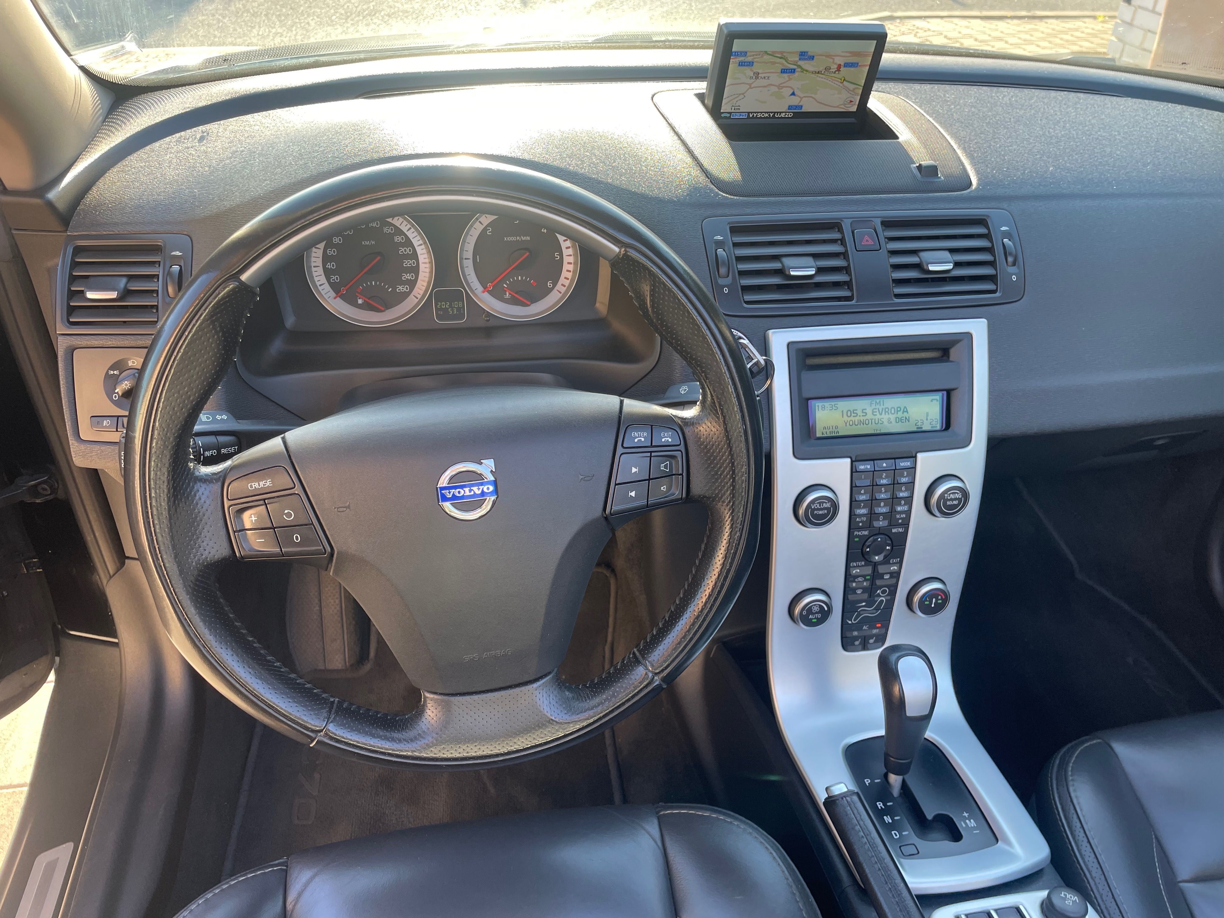Volvo C70, 2.0d 5válec automat 130kW - fotka 6