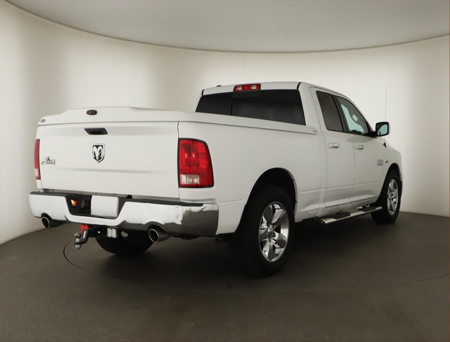 Dodge Ram, 5.7 V8 HEMI, Bighorn, Automat - fotka 5