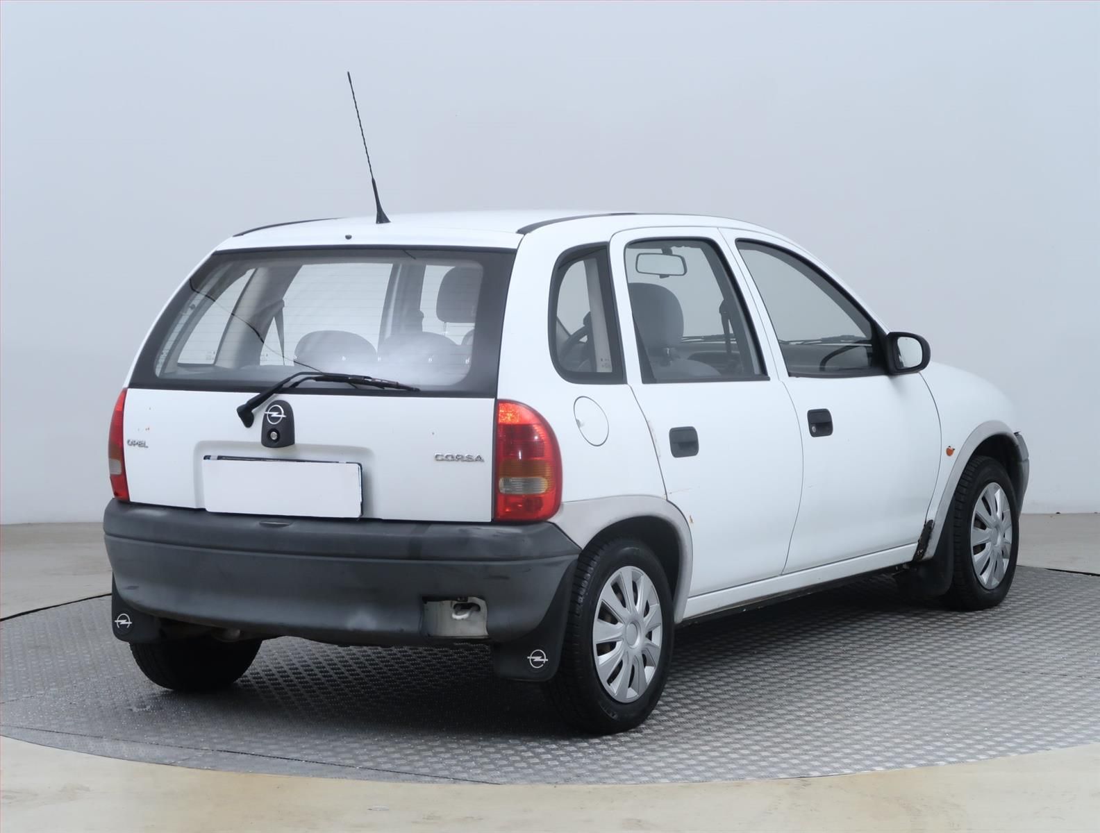Opel Corsa, 1.2, zamluveno - fotka 5