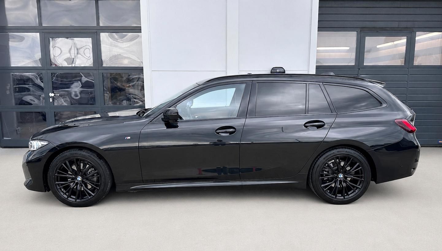 BMW Řada 3, 320d xDrive M-Sport Touring - fotka 3