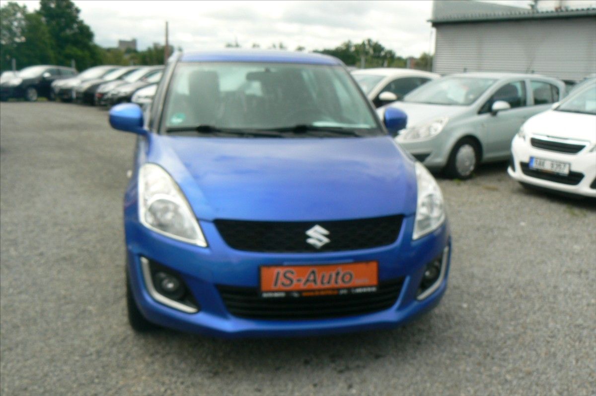 Suzuki Swift, 1,2 CLUB 4x4 - fotka 3