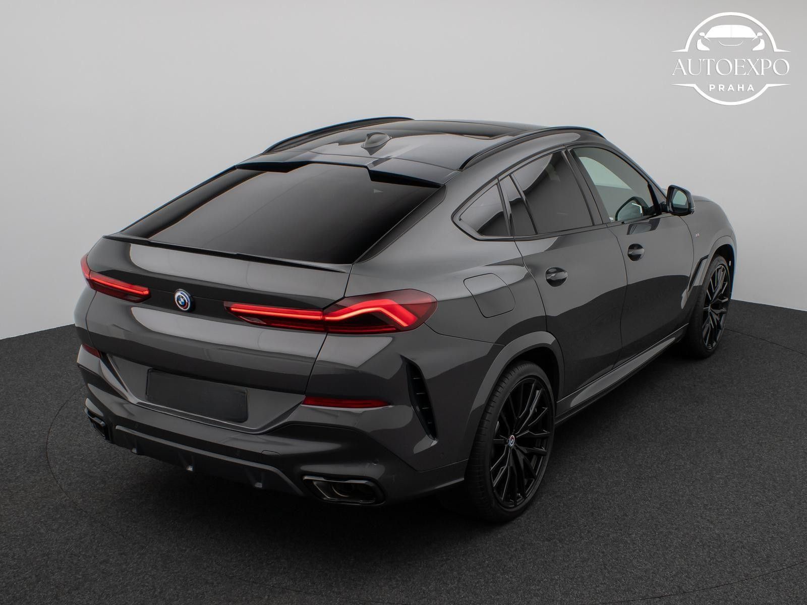 BMW X6, M50i*Panorama Laser 360°HUD* - fotka 6