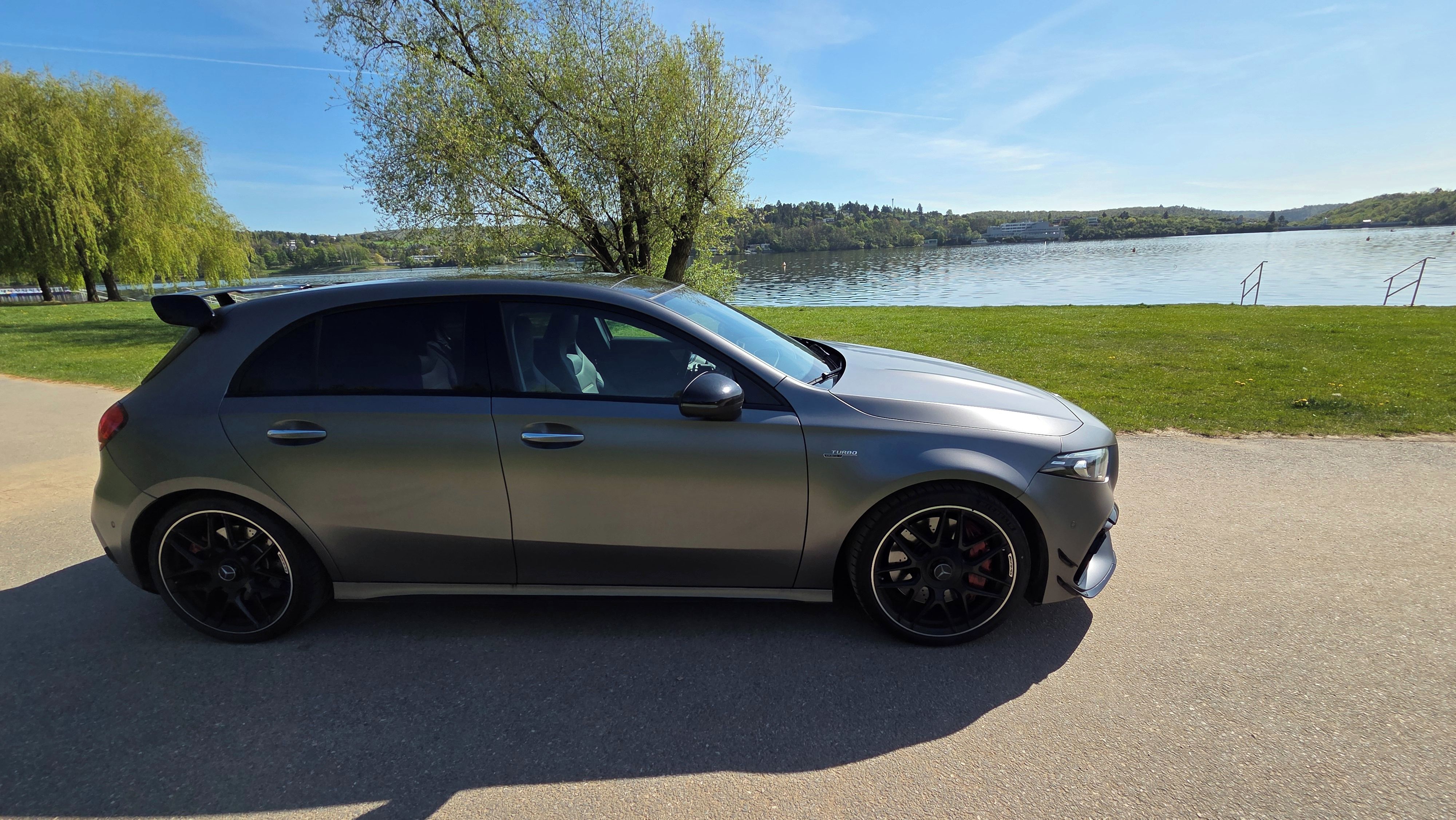 Mercedes-Benz Třídy A, Mercedes AMG A45S 4MATIC - fotka 6