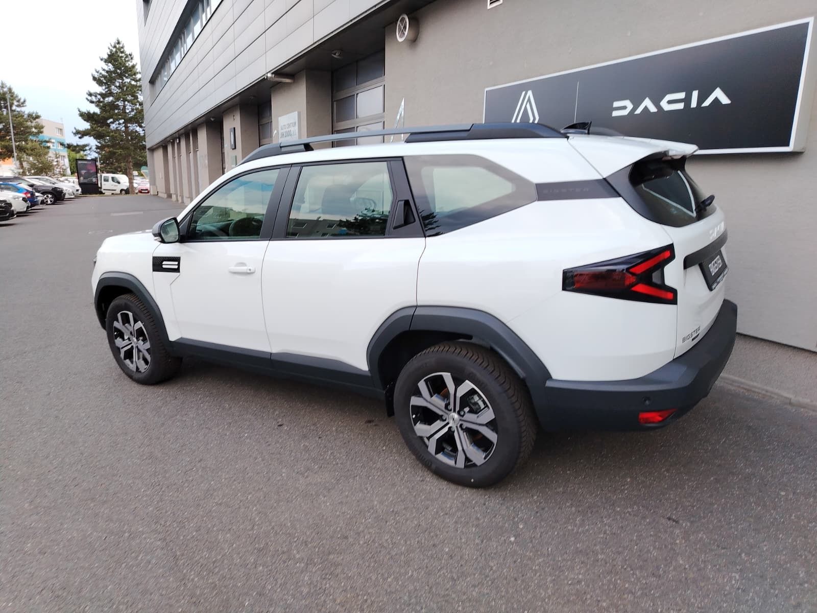 Dacia Bigster, Expression Hybrid 155 (automat - fotka 3