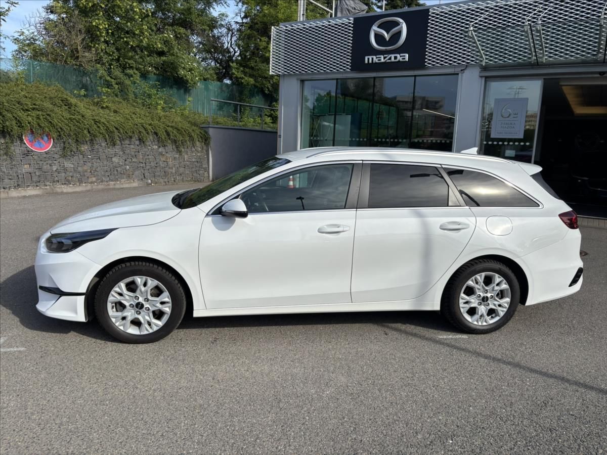 Kia Cee´d, 1,5 TGDi AT TOP ZÁRUKA KAMERA - fotka 2
