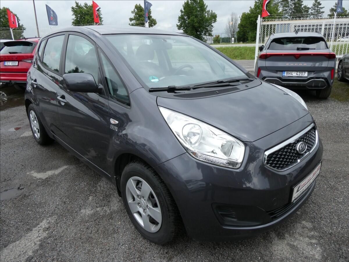 Kia Venga, 1,6 i 92kW klima,2x kola,závěs