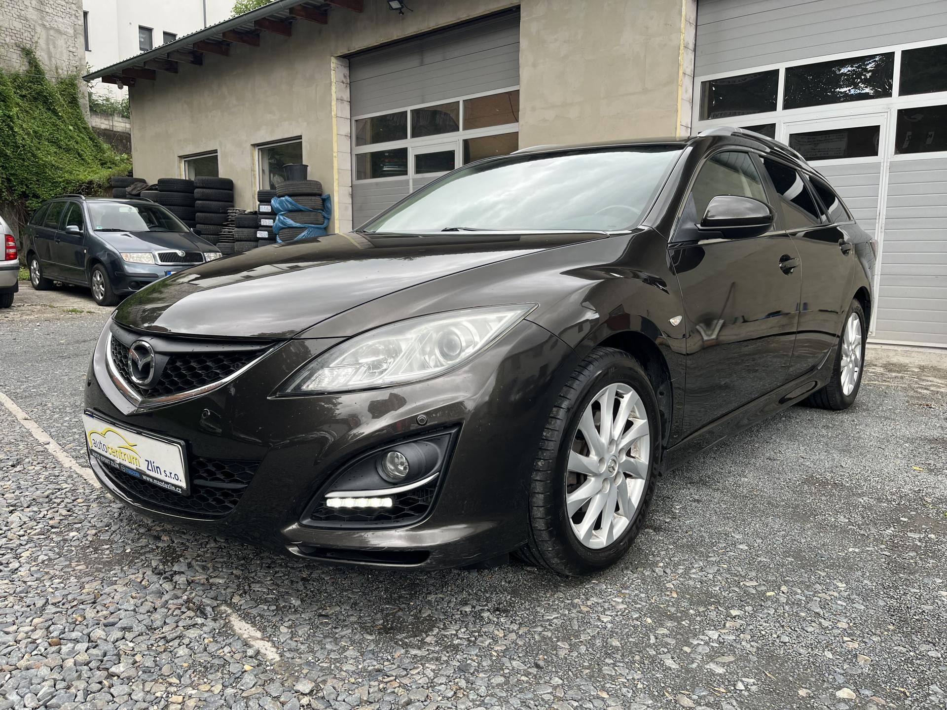 Mazda 6, 2,2 D 120 Kw TAŽNÉ ,WEBASTO - fotka 3