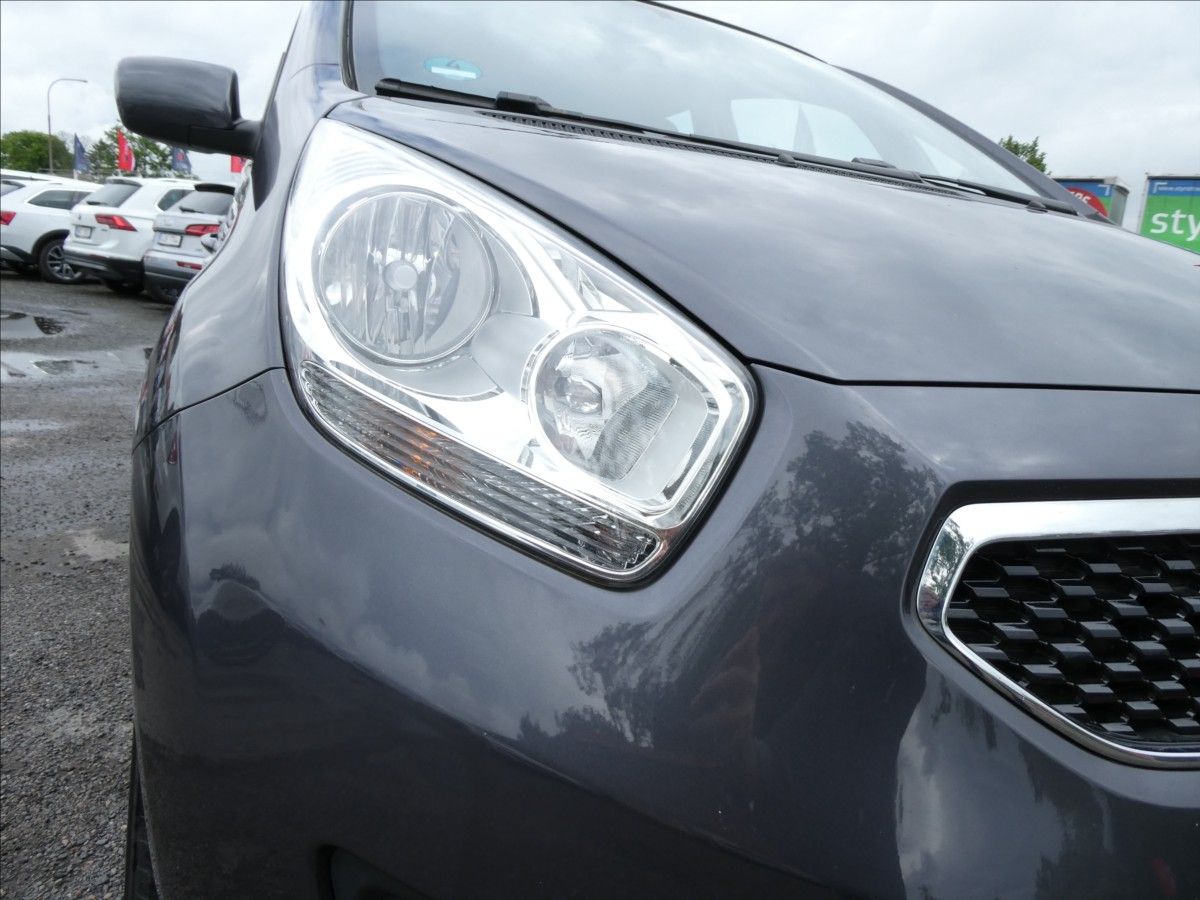 Kia Venga, 1,6 i 92kW klima,2x kola,závěs - fotka 5