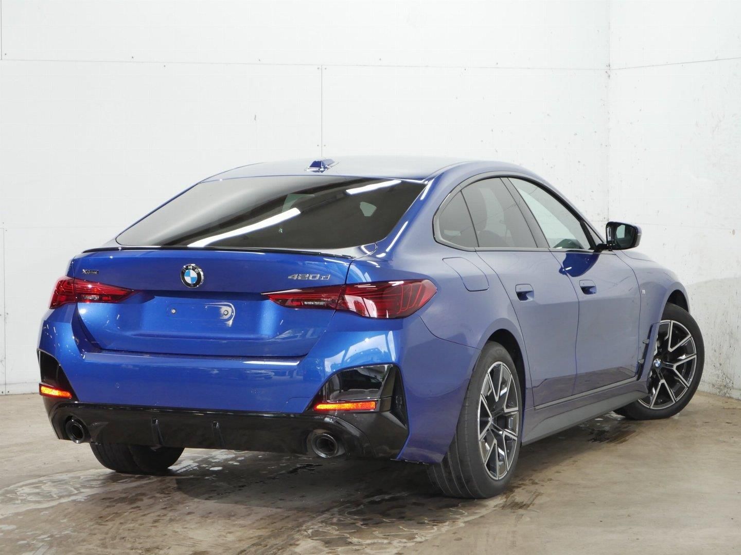 BMW Řada 4, 420D xDrive M PRO Tažné - fotka 4