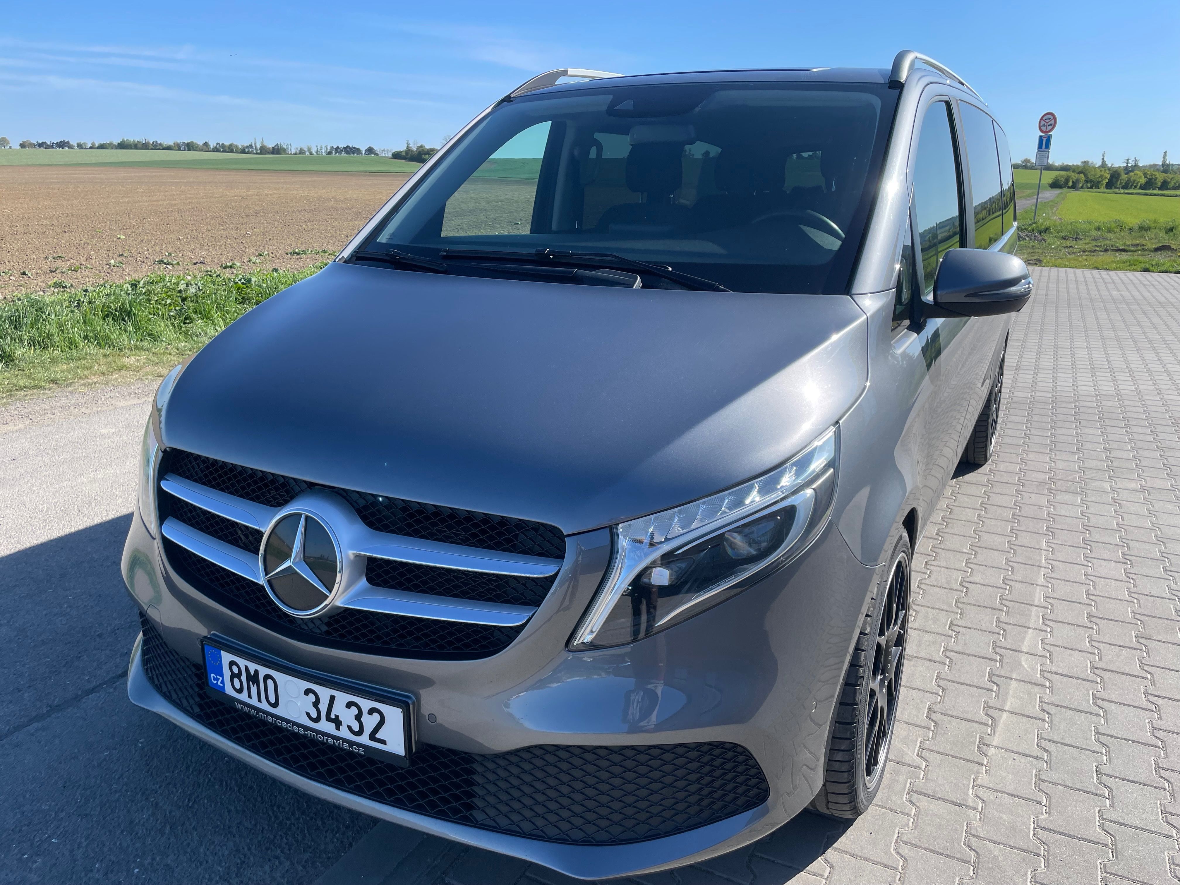 Mercedes-Benz Třídy V, V 220  2,0 CDI  9Gtronic DPH - fotka 2
