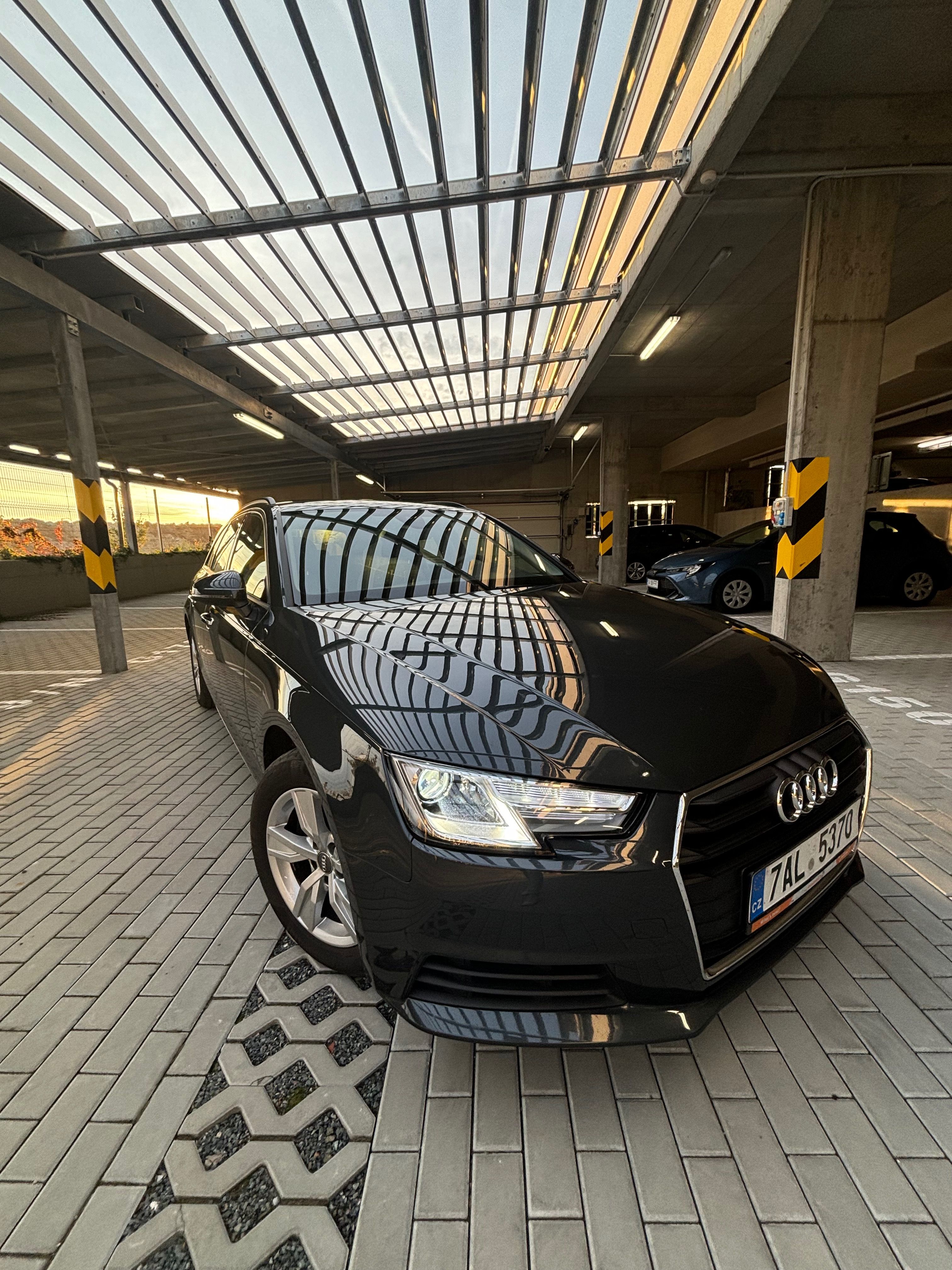 Audi A4 Avant, Audi A4 2.0 35TDI S Tronic - fotka 2