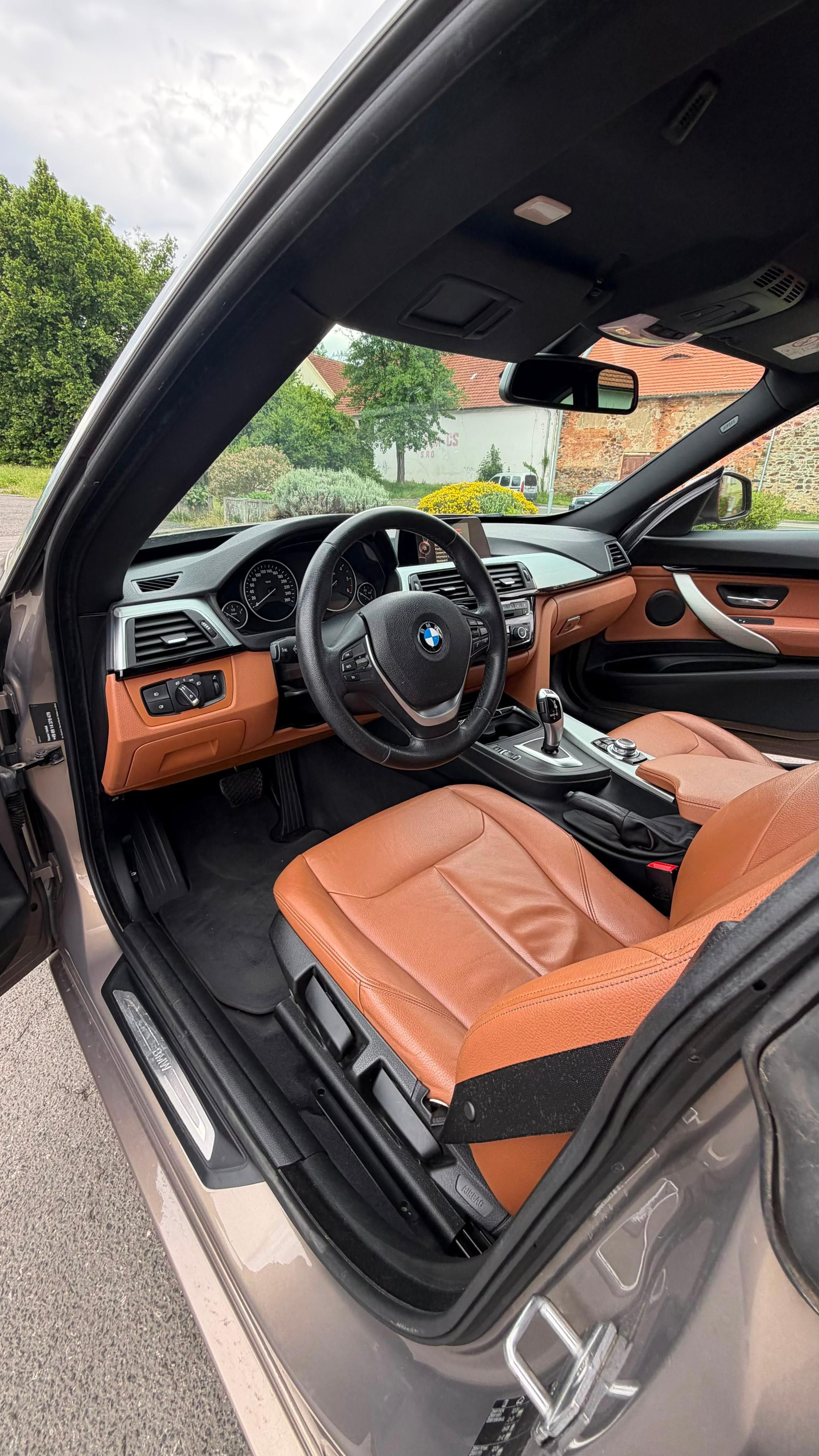 BMW Řada 3, BMW GT 318d - Luxury | Automat - fotka 2