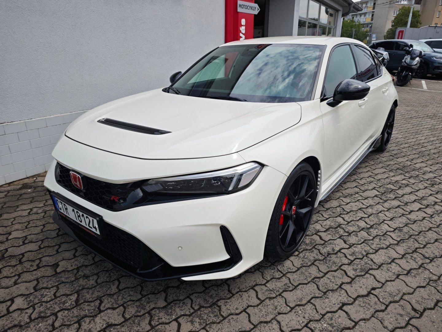Honda Civic, Type-R 2.0 VTEC Turbo nové ČR - fotka 3