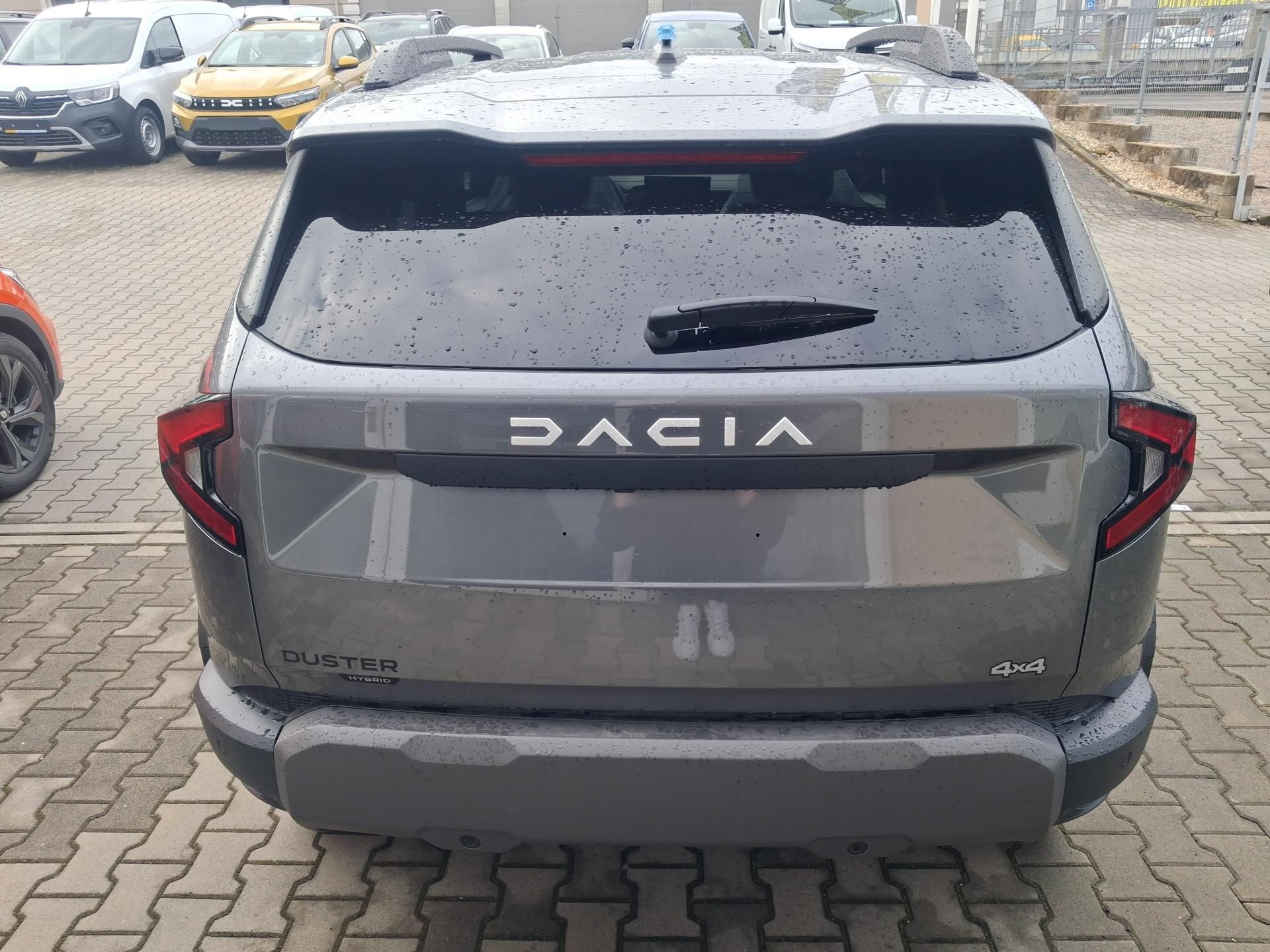 Dacia Duster, Journey hybrid-G 150 4x4 - fotka 6