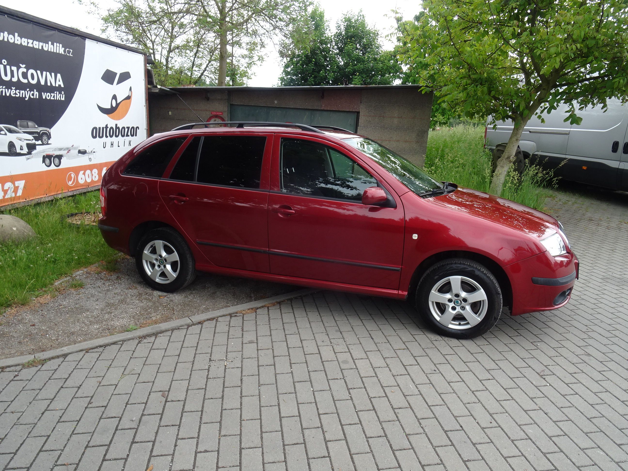 Škoda Fabia, 1.4 16V pravidelný servis !! - fotka 3