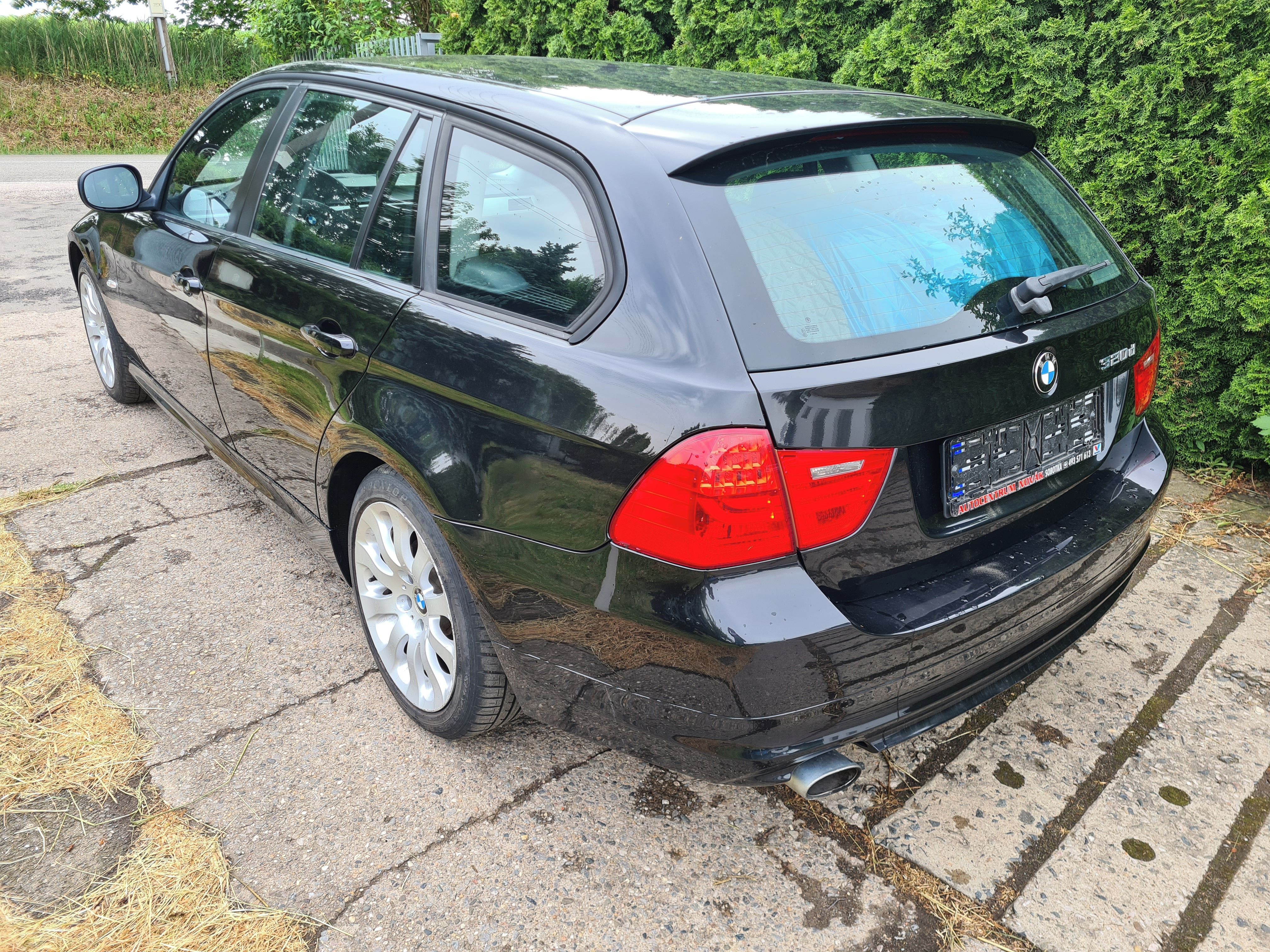 BMW Řada 3, 320d E91_130 kW Facelift - fotka 5