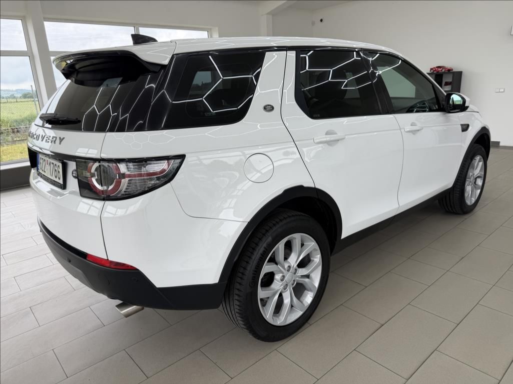 Land Rover Discovery Sport, 2,0 TD4 AWD, tažné, kamera, ČR - fotka 5