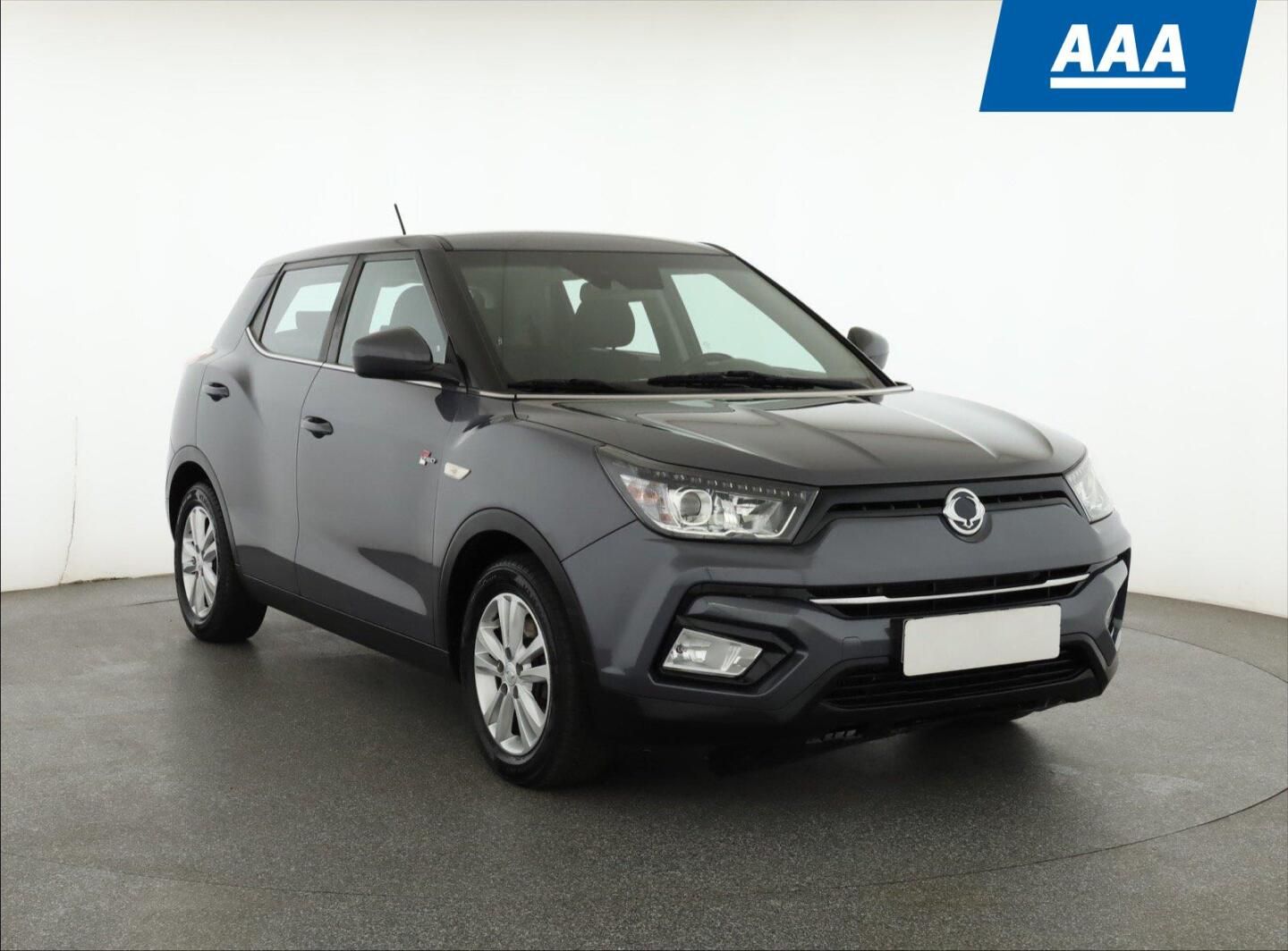 SsangYong Tivoli, 1.6 e-XDi, 4X4, Serv.kniha