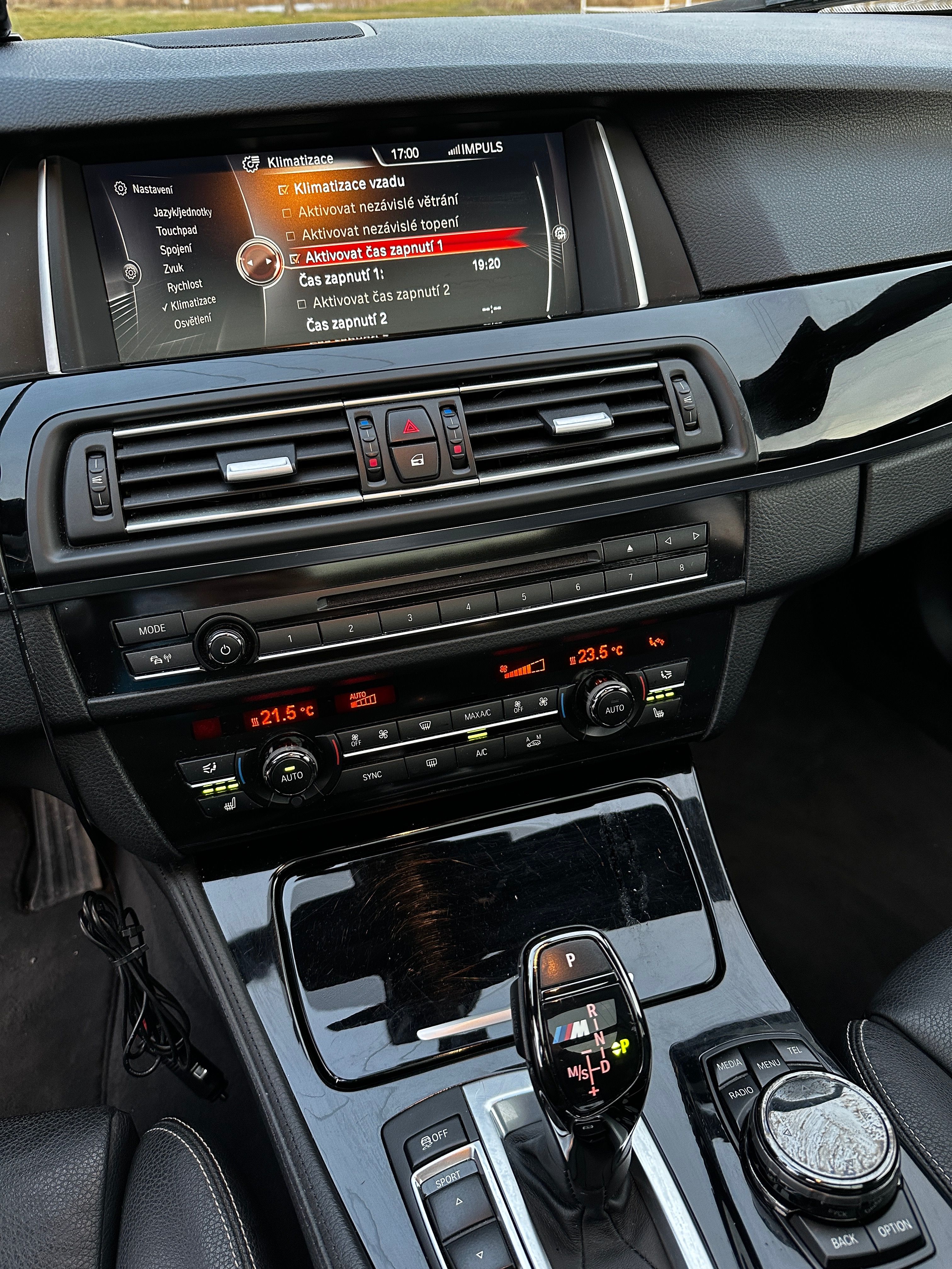 BMW Řada 5, BMW M550d Xdrive, 280kW, HeadU - fotka 2