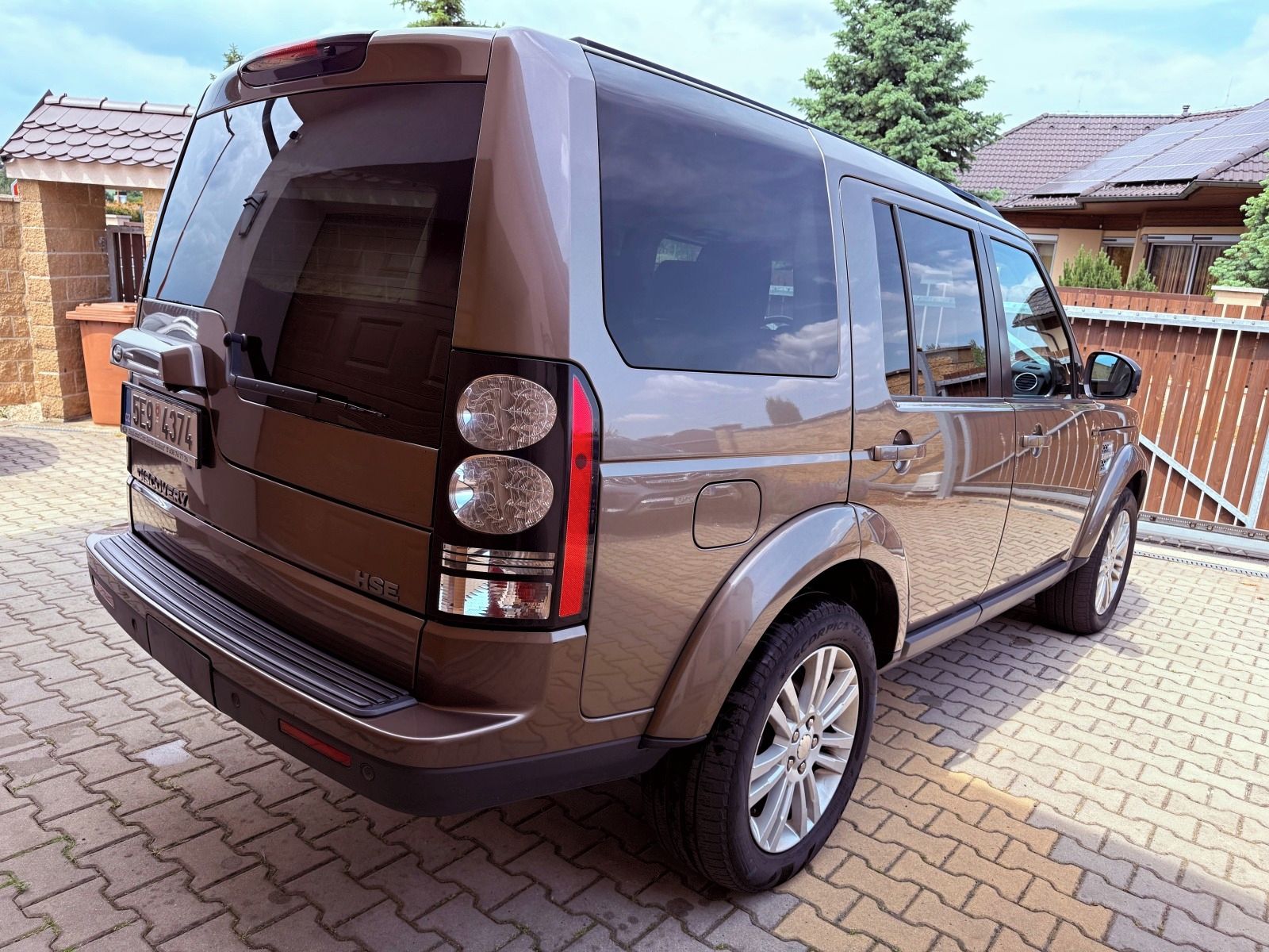 Land Rover Discovery, HSE l perfektní motor - fotka 6