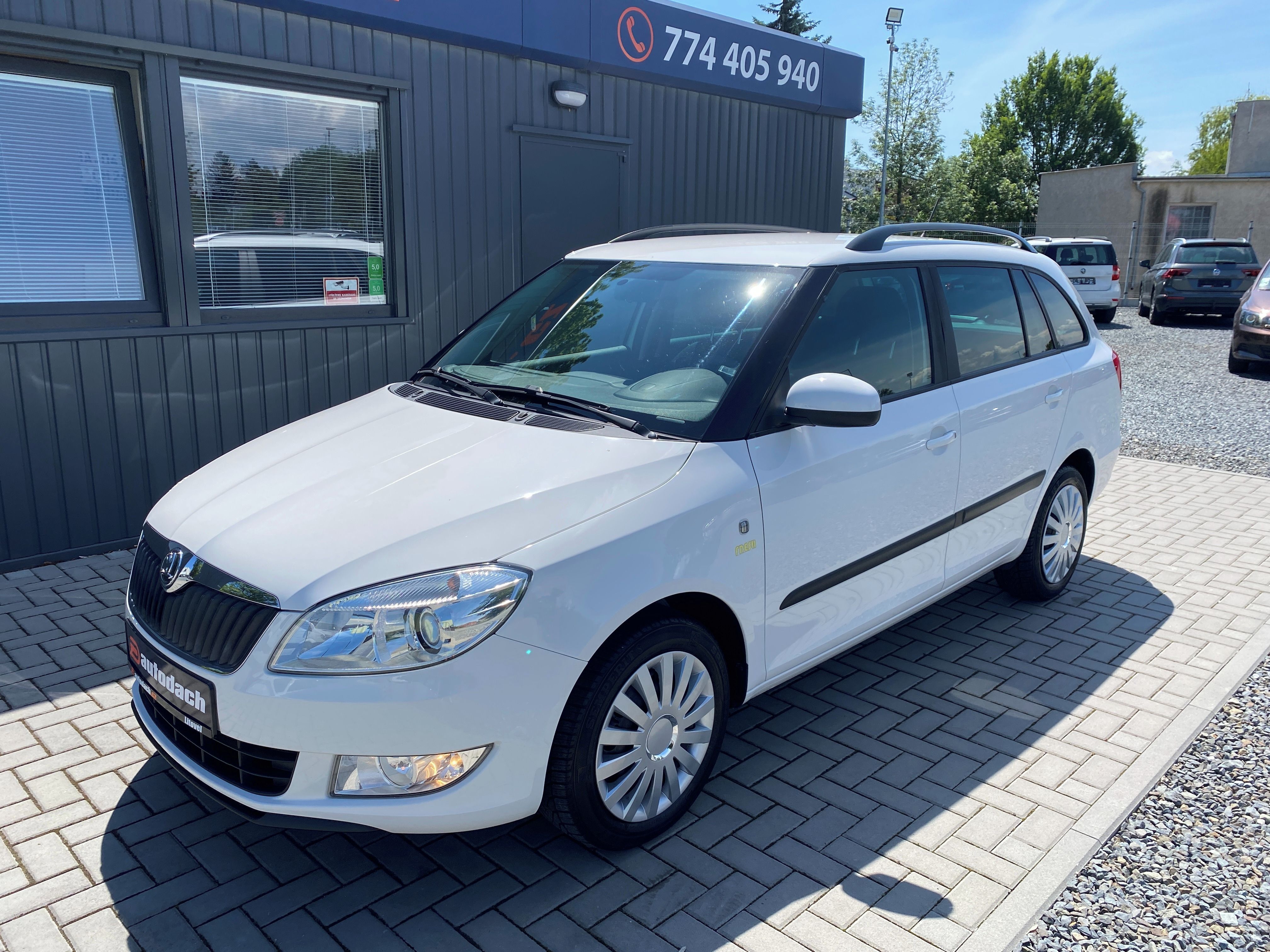Škoda Fabia, 1.2 TSI 63kW-CLIMATRONIC-TAŽNÉ - fotka 2
