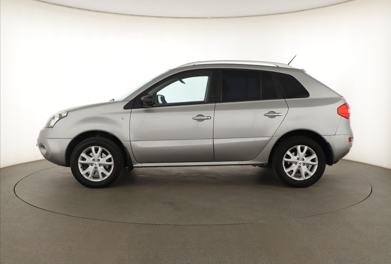 Renault Koleos, 2.0 dCi, 4X4 - fotka 3