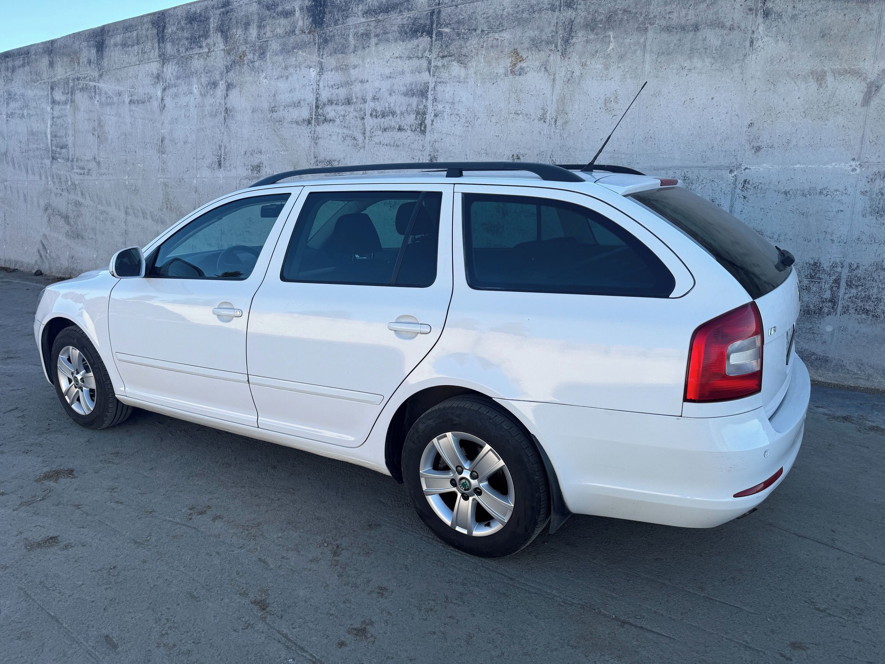 Škoda Octavia, Škoda Octavia II. 1.6 MPI LPG - fotka 6