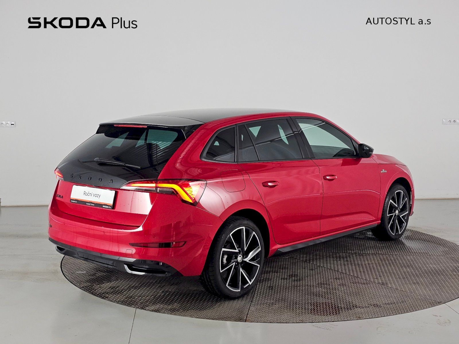 Škoda Scala, 1.5TSi 110kW MONTE CARLO - fotka 2