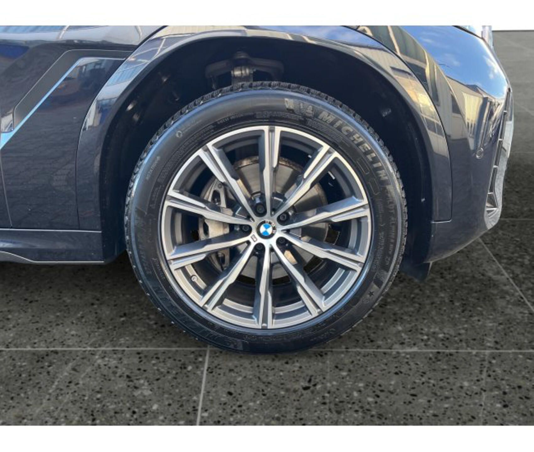 BMW X6, xDrive30d M-Sport DAPro Venti - fotka 4