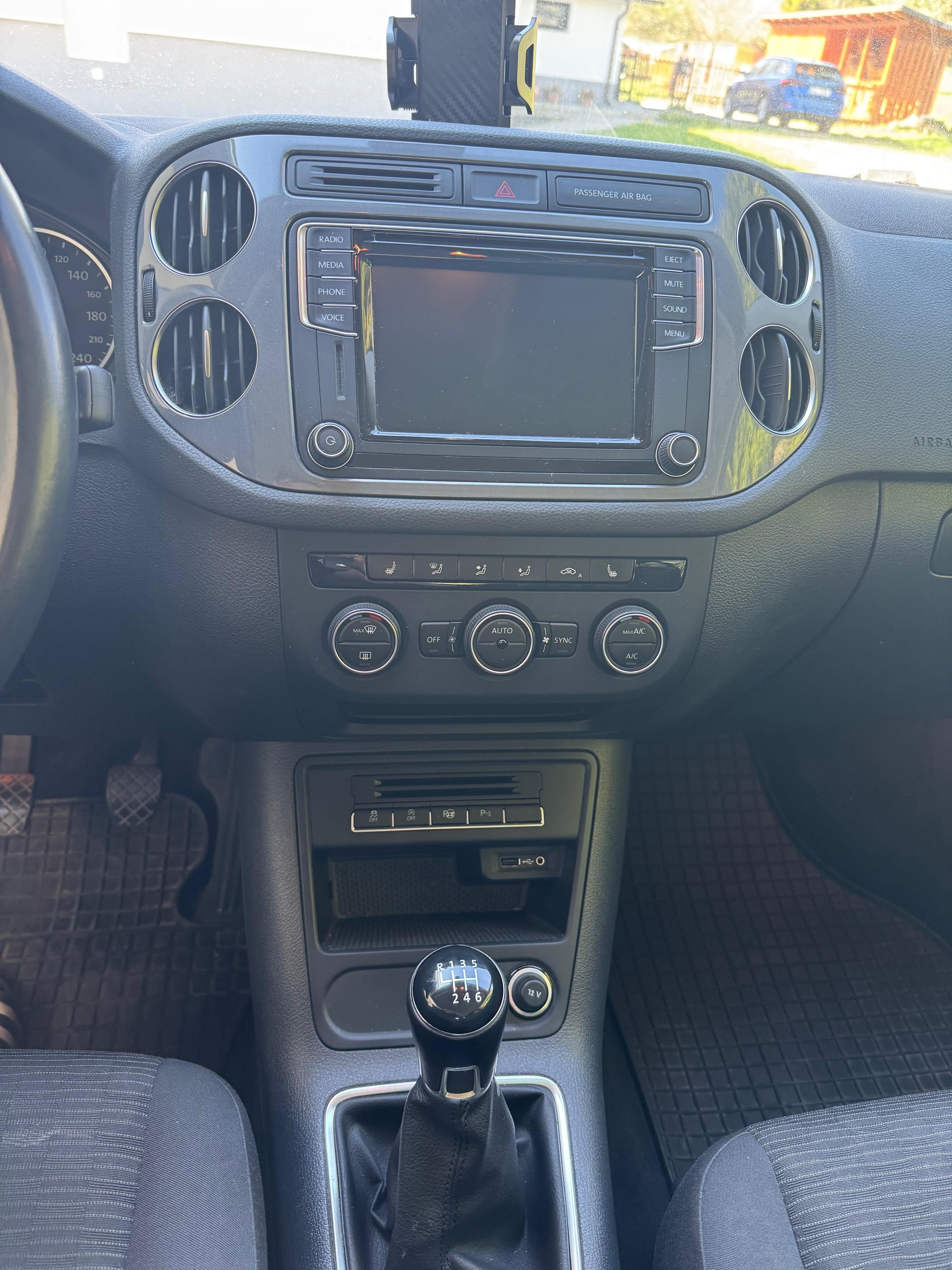 Volkswagen Tiguan, VW Tiguan 2.0 TDI (2015) - fotka 6