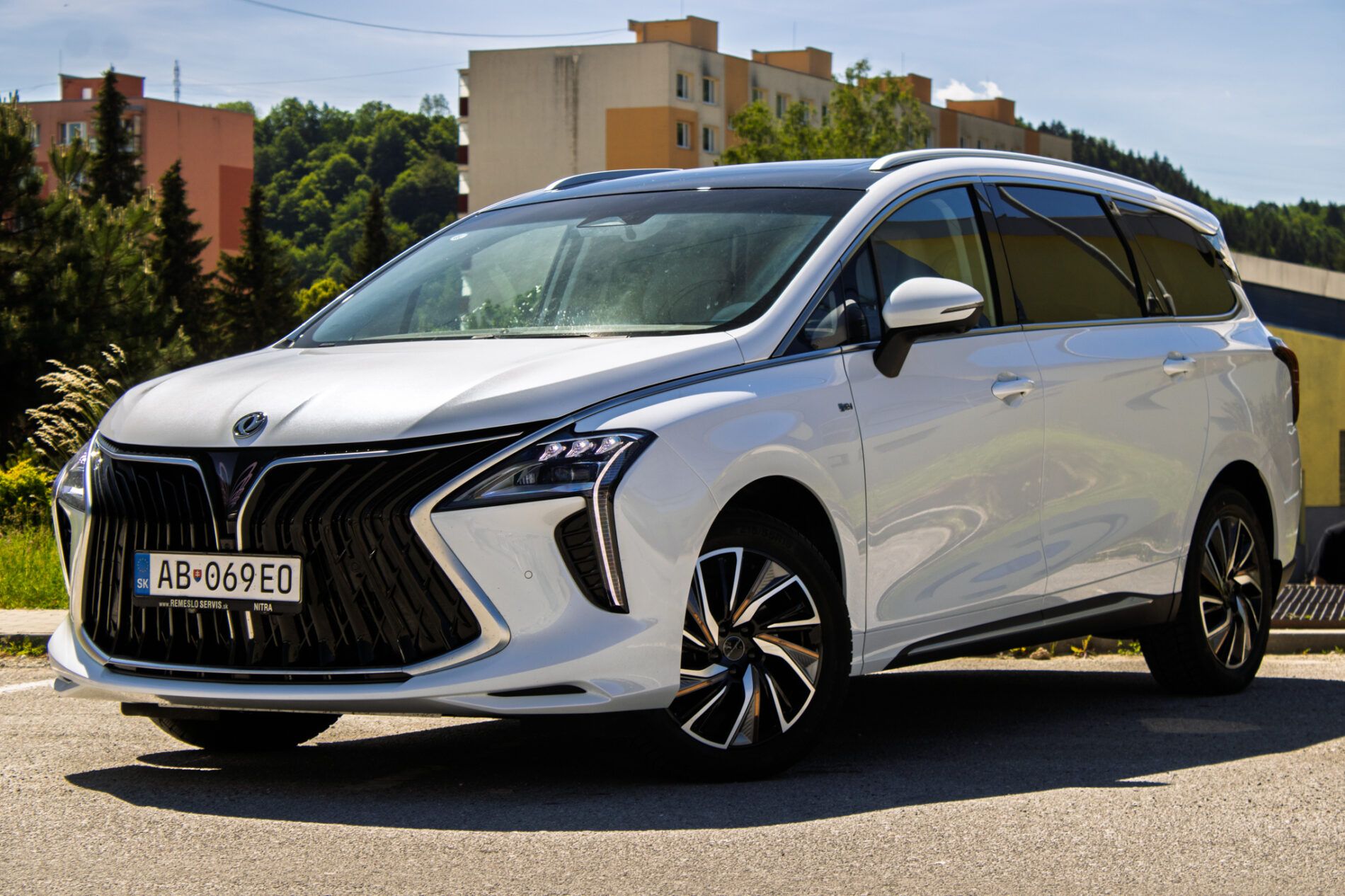 Dongfeng U-Tour