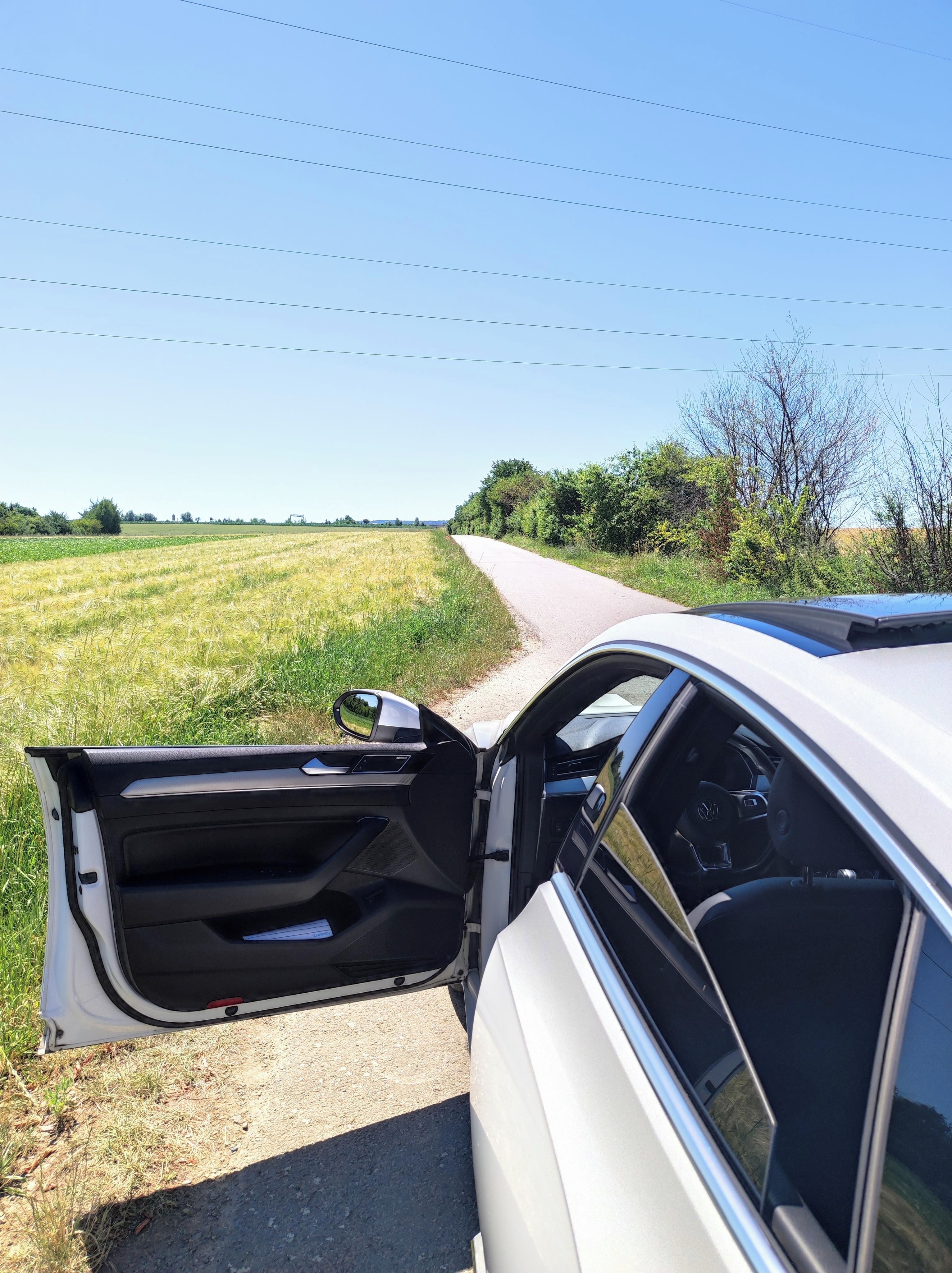 Volkswagen Arteon, Arteon R line, pano, odpočet ! - fotka 5