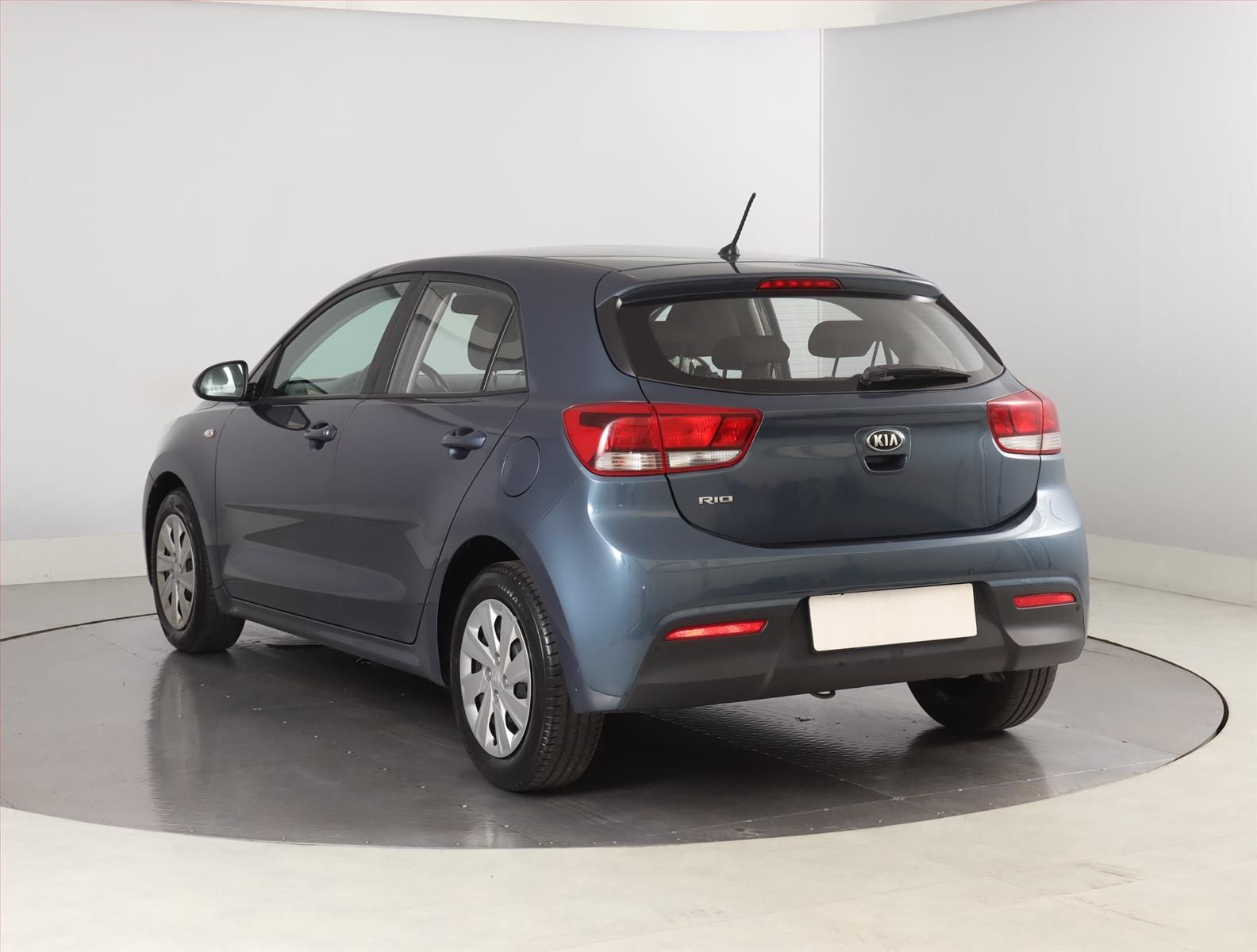 Kia Rio, 1.25 CVVT, ČR,1.maj - fotka 4