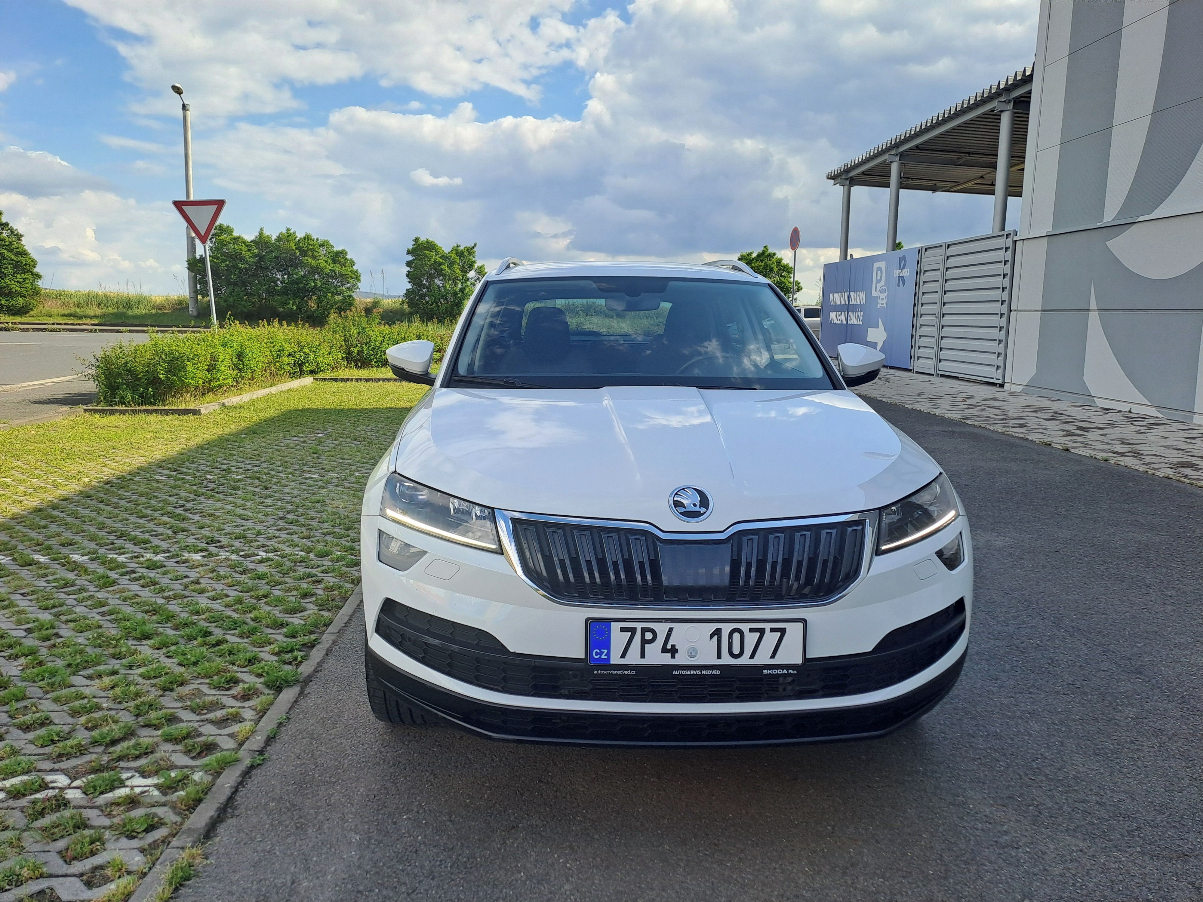 Škoda Karoq, 2.0TDI 110KW DSG 1.MAJ 55 000K - fotka 2