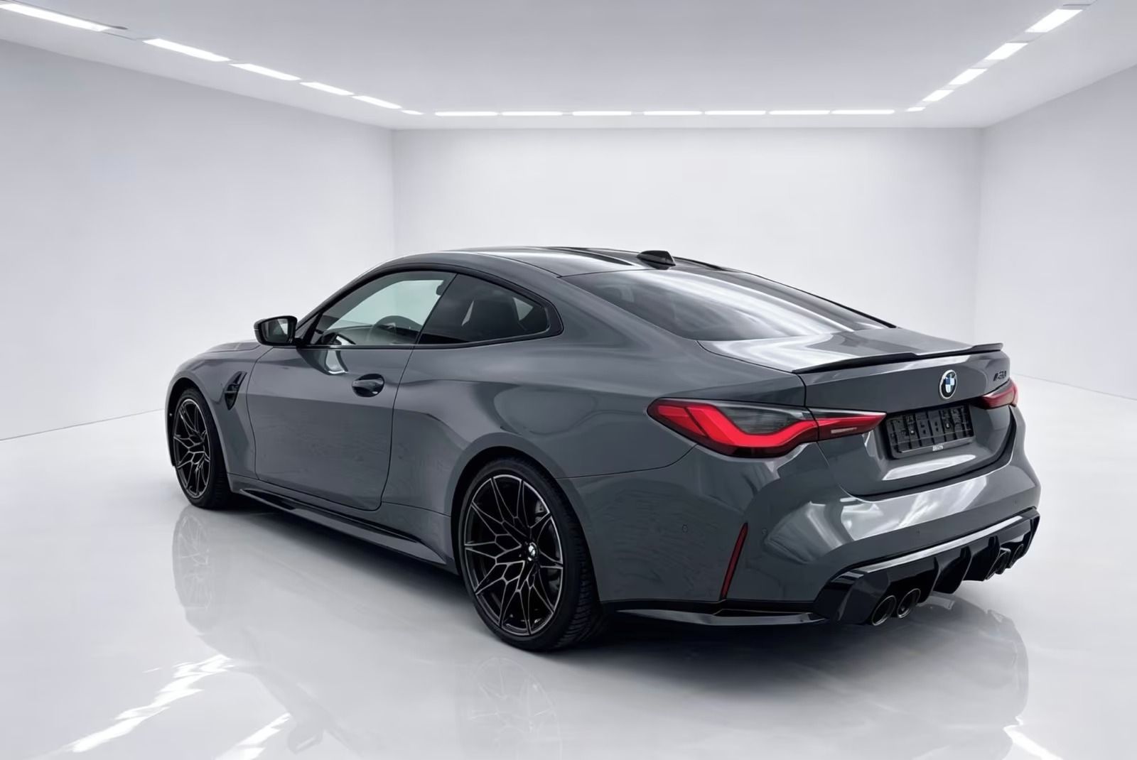 BMW M4, M4 Coupe Competition/Carbon-/S - fotka 4