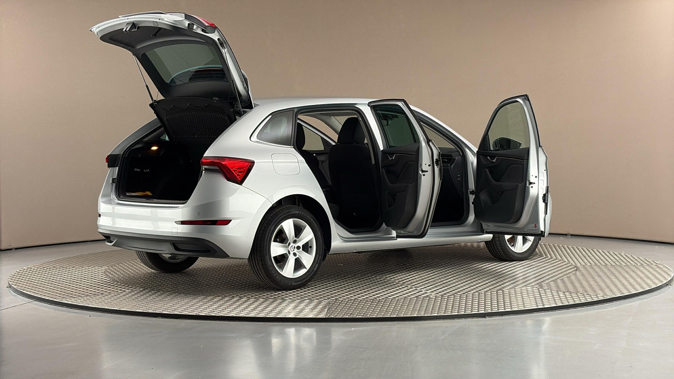 Škoda Scala, 1.0 TSI Style - fotka 6