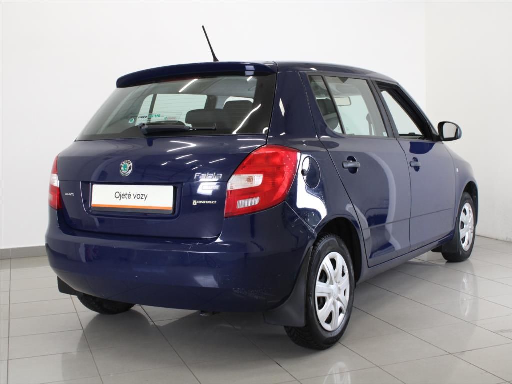 Škoda Fabia, 1,2 TSi 63kW Classic 2.maj ČR - fotka 3