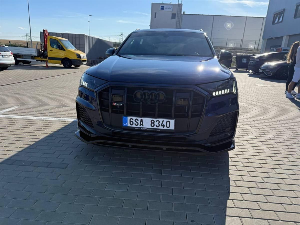Audi SQ7, 4,0 TFSI V8  QUATTRO - fotka 5