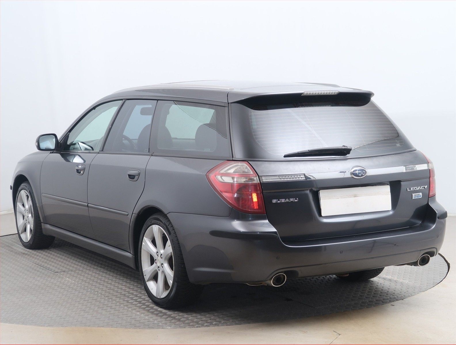 Subaru Legacy, 2.0 D, 4X4, Serv.kniha - fotka 4