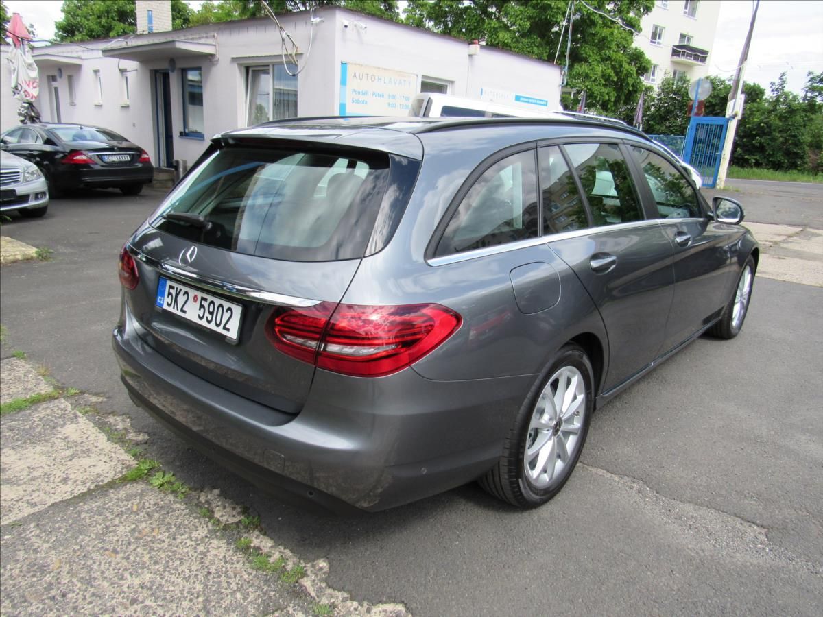 Mercedes-Benz Třídy C, 1,6 d C200CDi 118kW Combi Avan - fotka 6