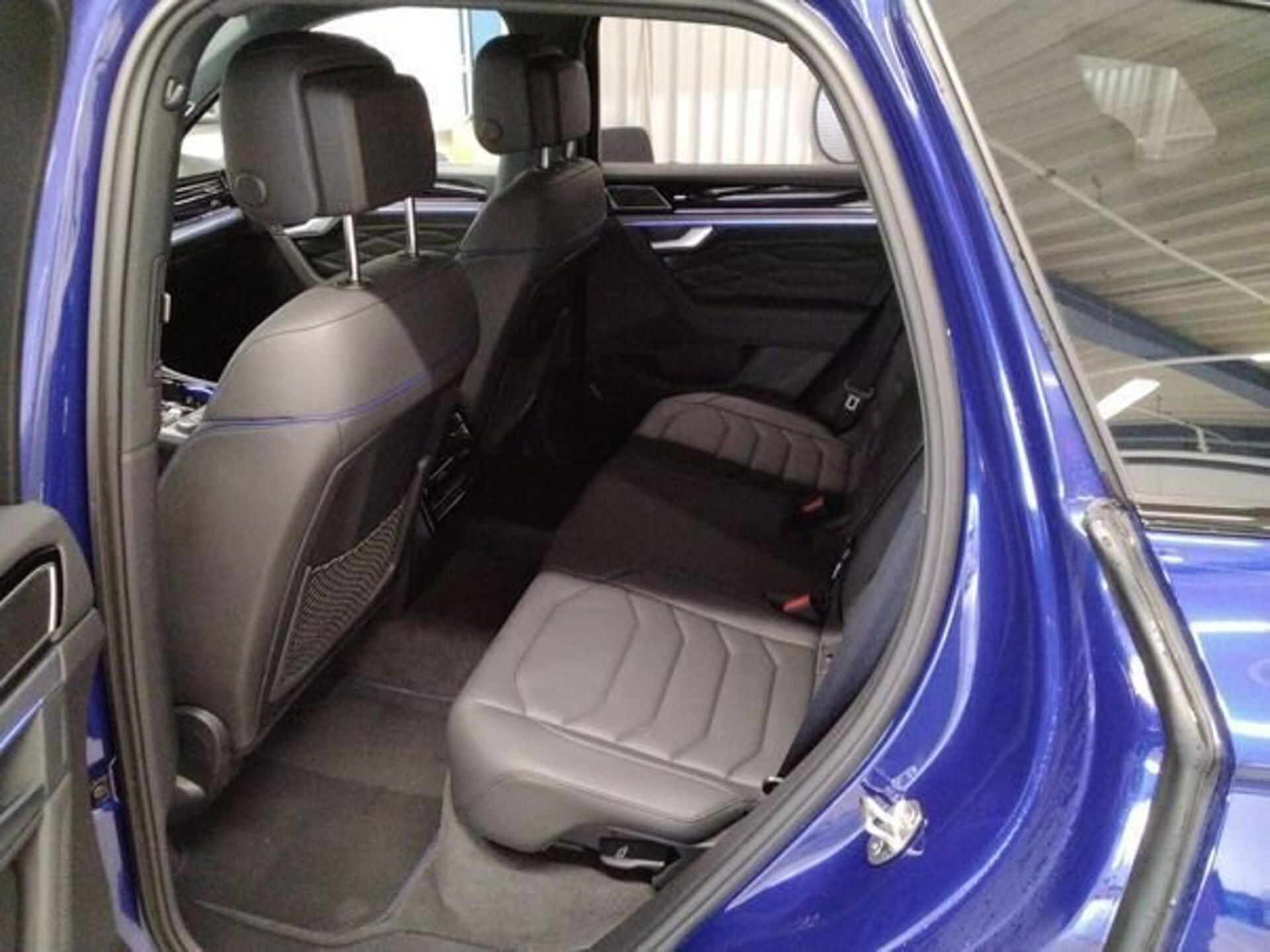 Volkswagen Touareg, R eHybrid 4M HuD IQ 360 Venti - fotka 5