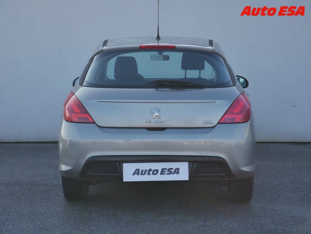 Peugeot 308, 1.4i,2.maj,ČR - fotka 5