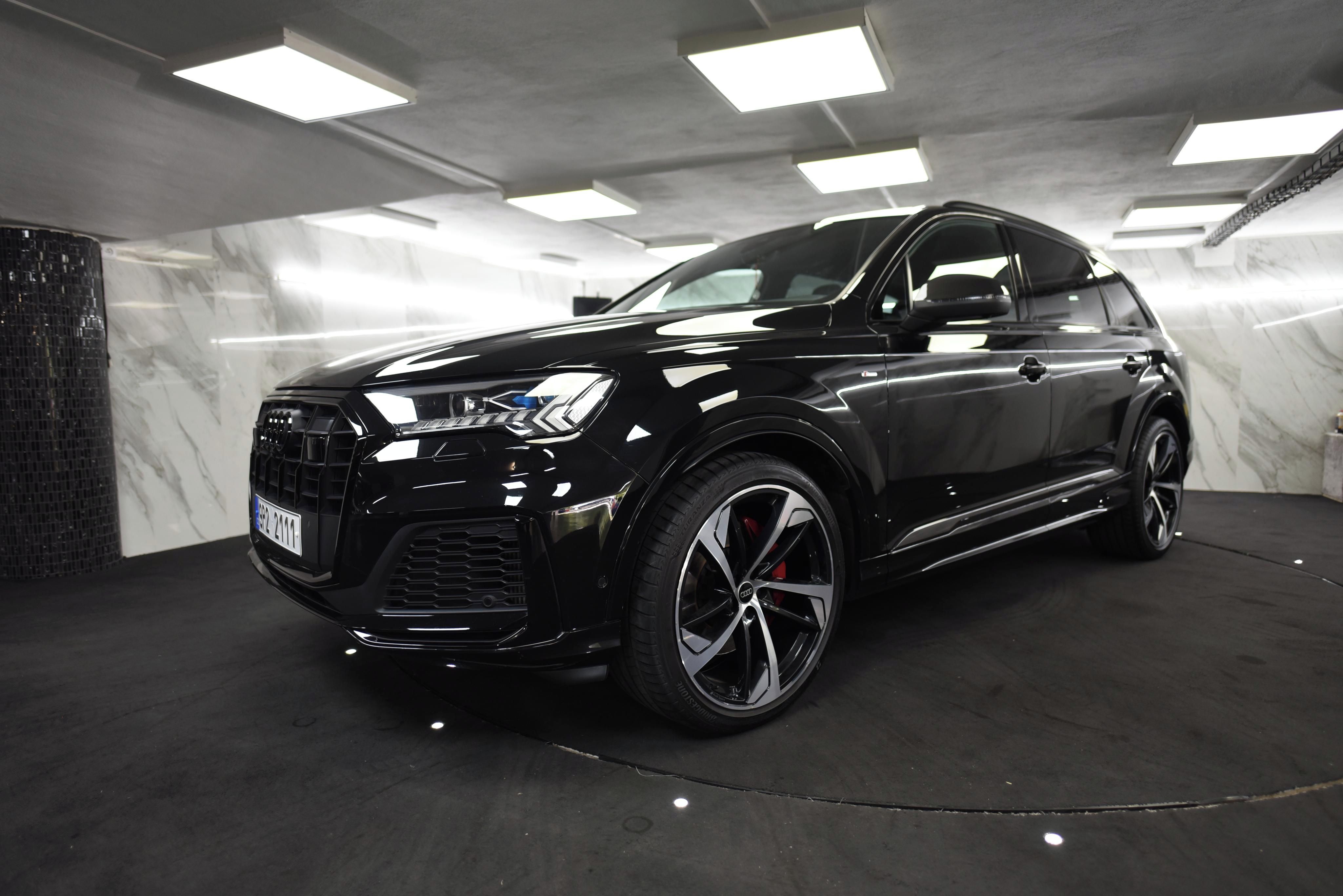 Audi Q7, S-Line, 3.0TFSI, carbon packet - fotka 2