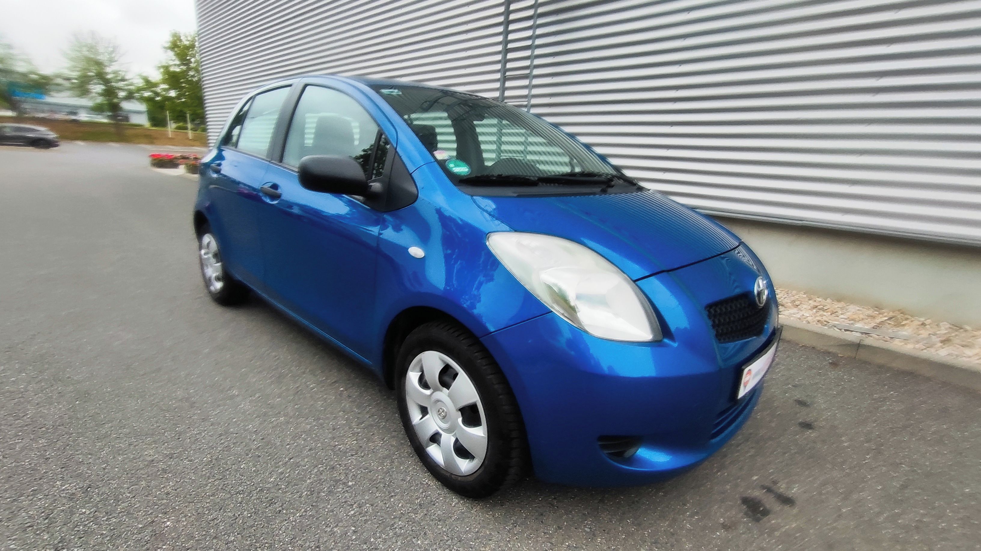 Toyota Yaris, Toyota Yaris 1.0 VVT-i Cool - fotka 5