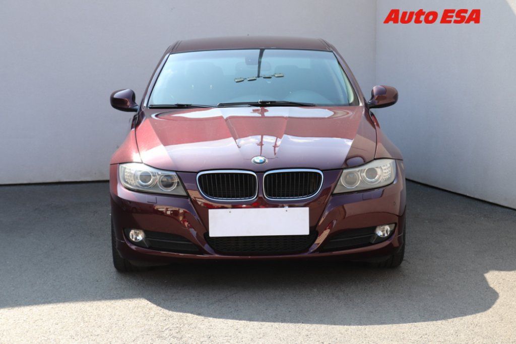 BMW Řada 3, 2.0 D 316d,Park. čidla,AC - fotka 2