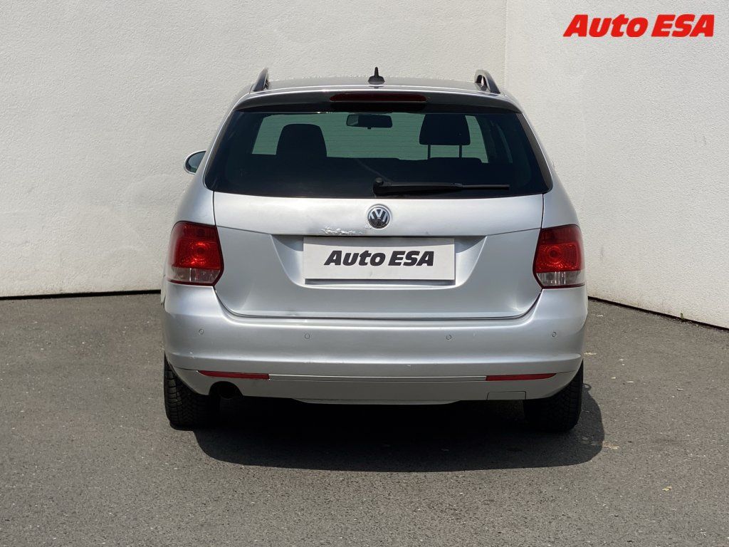 Volkswagen Golf, 1.6TDi,servis.kniha - fotka 5