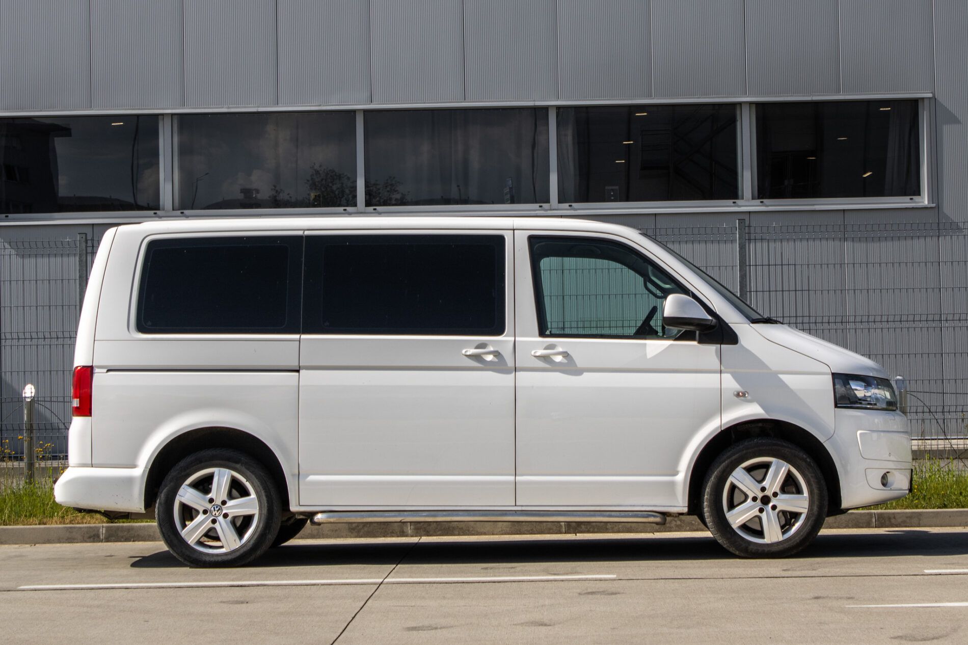 Volkswagen Multivan - fotka 4