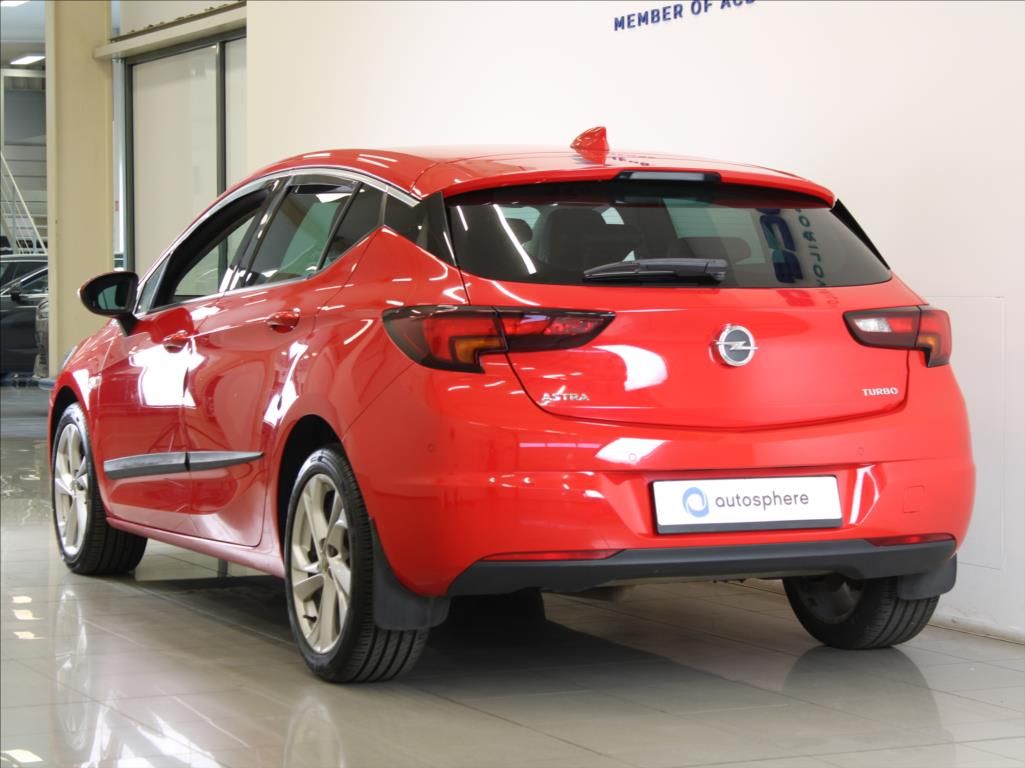Opel Astra, 1,4 Turbo 92kW Innov.79tkm! ČR - fotka 3