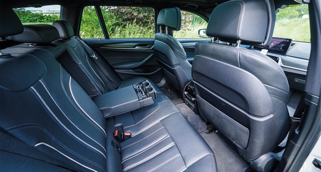 BMW Řada 5, BMW 540i xDrive | 245kW - fotka 6