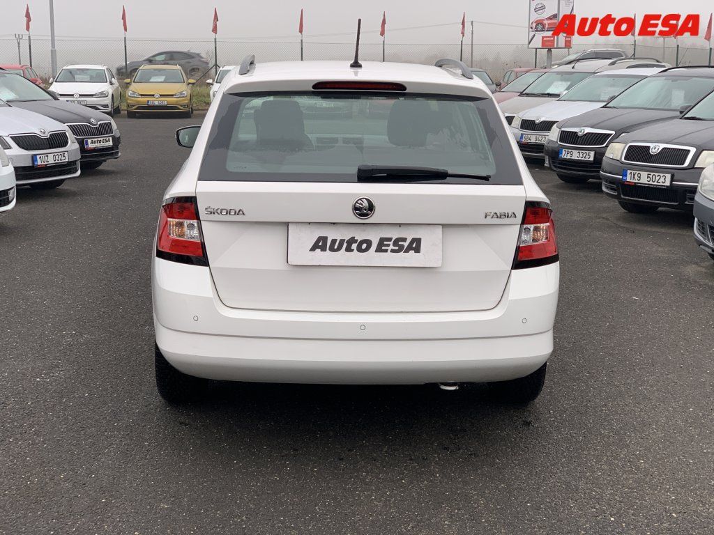 Škoda Fabia, 1.4 TDi,ScoutLine - fotka 5